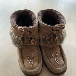 Manitobah mukluk boot